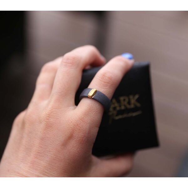 Porceliano žiedas Ara