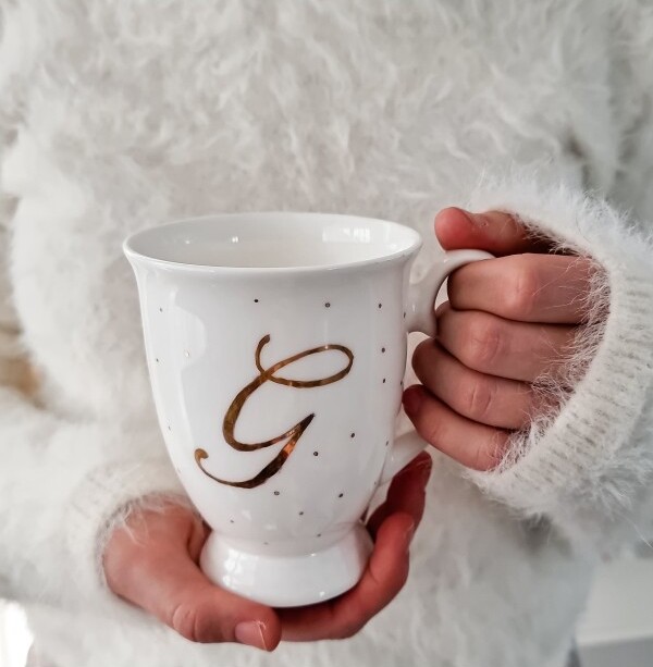 Letter mug