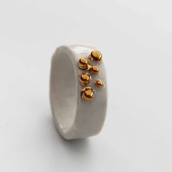 Porceliano žiedas Lyra