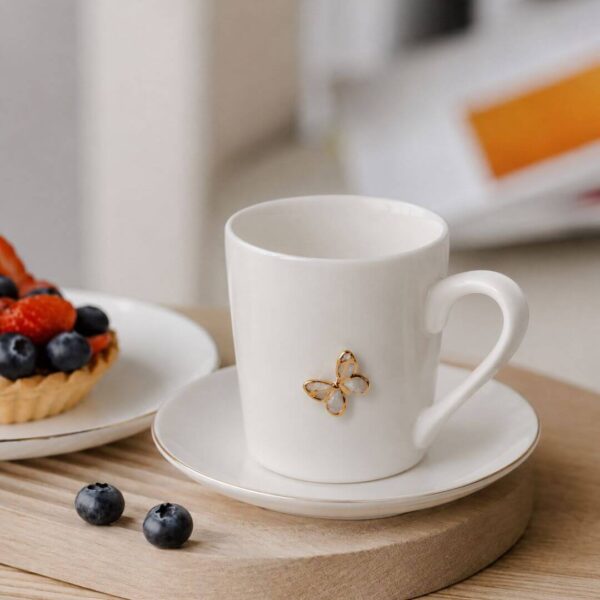 Espresso puodelis su lėkštute Drugeliai